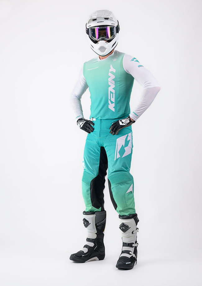 TENUE KENNY Performance Gradient Vert